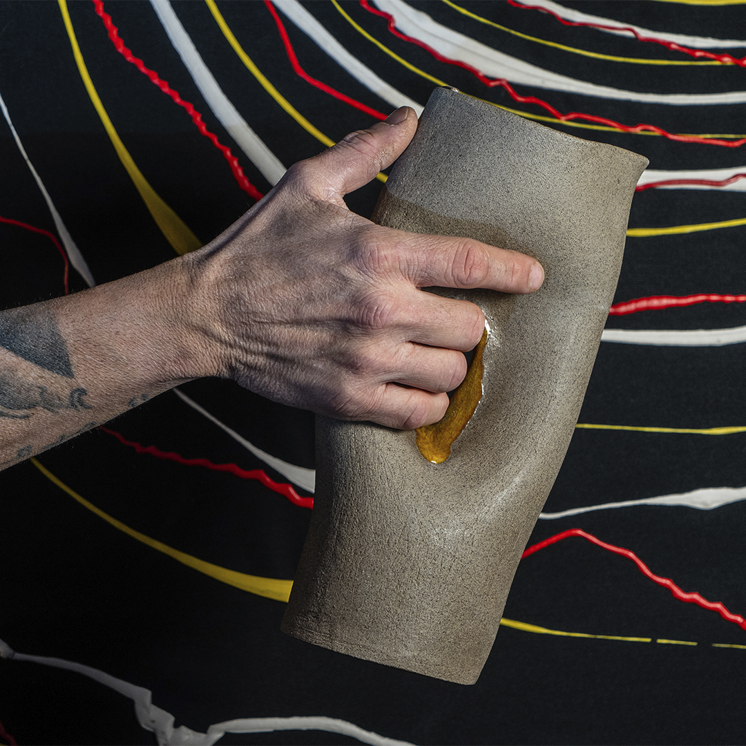 caraffeholejug1