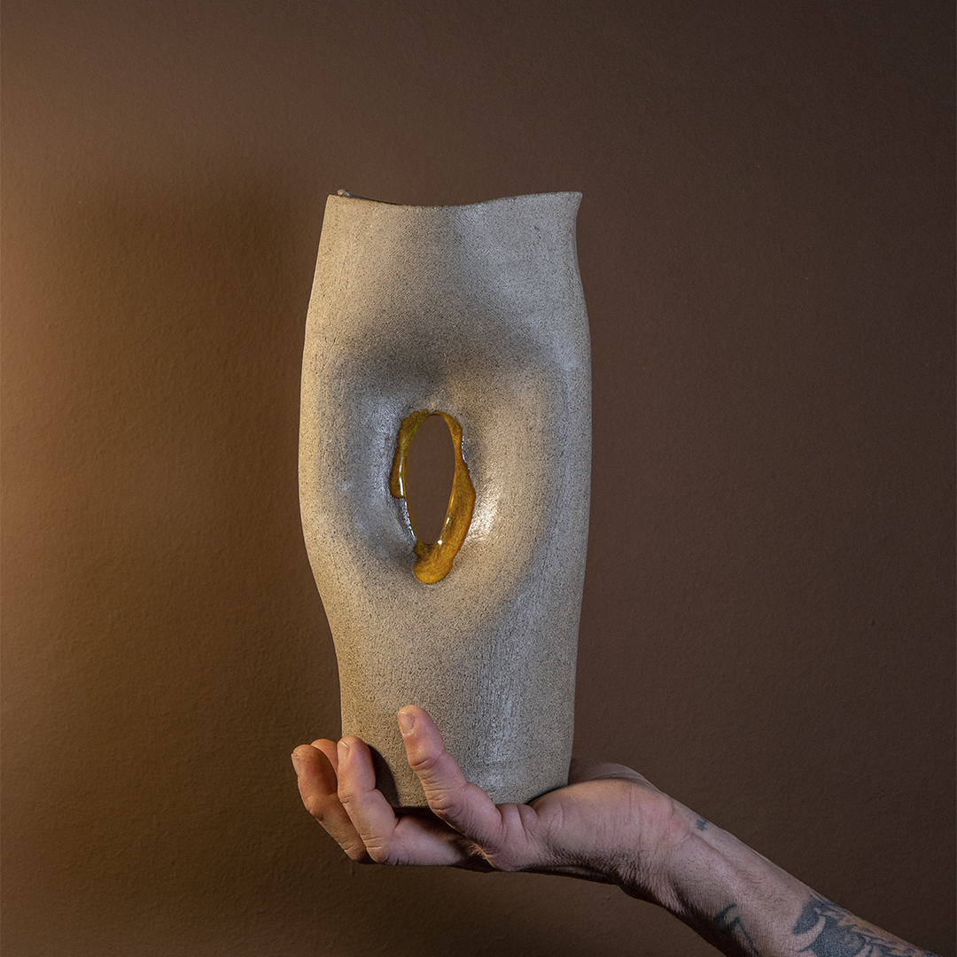 caraffeholejug4